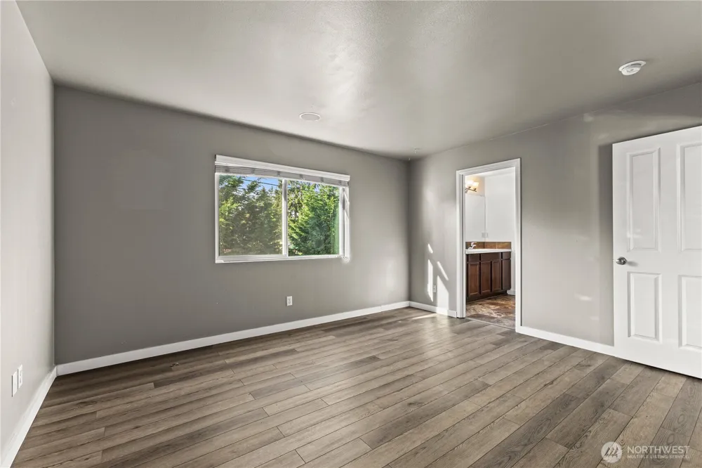 7428 19th Place SE Lake Stevens, WA 98258