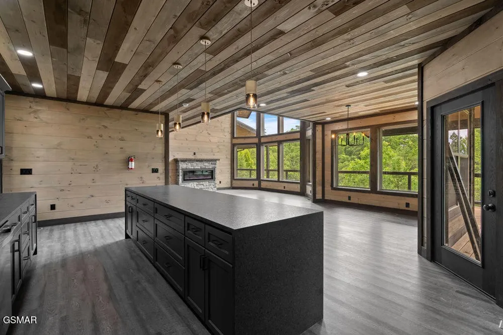 3123 Laughing Pine Lane Sevierville, TN 37862