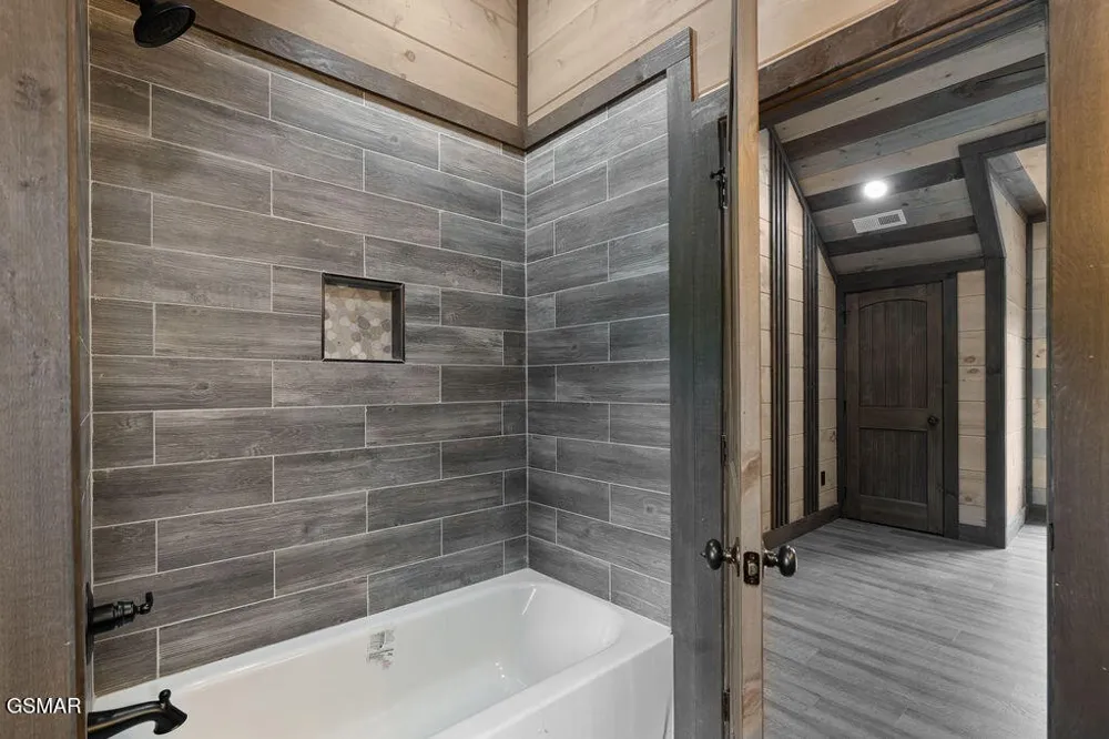 3123 Laughing Pine Lane Sevierville, TN 37862