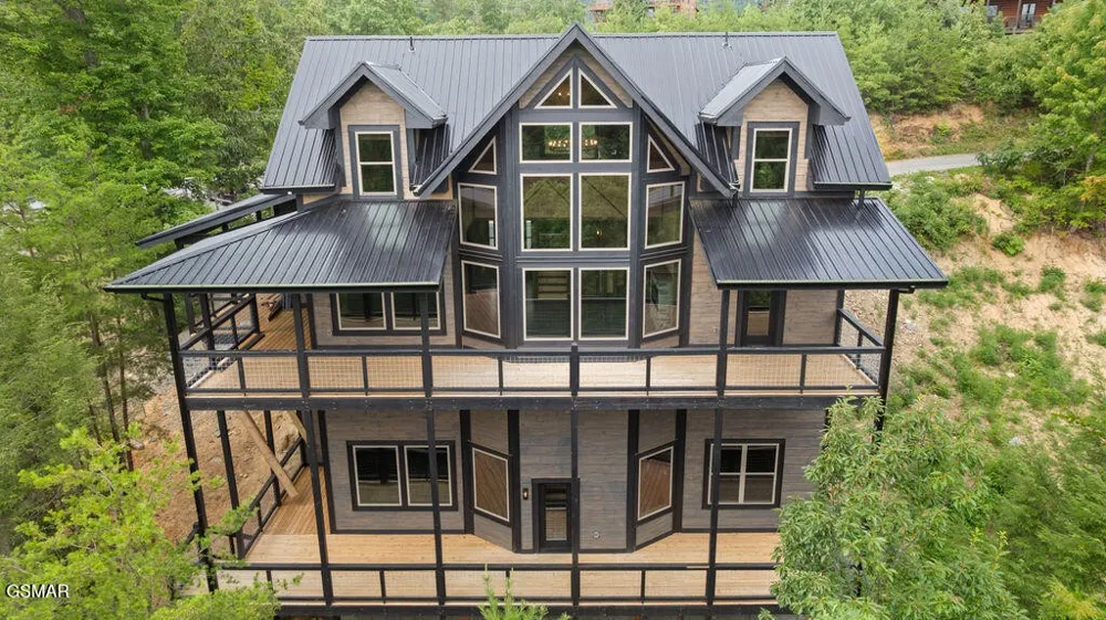 3123 Laughing Pine Lane Sevierville, TN 37862