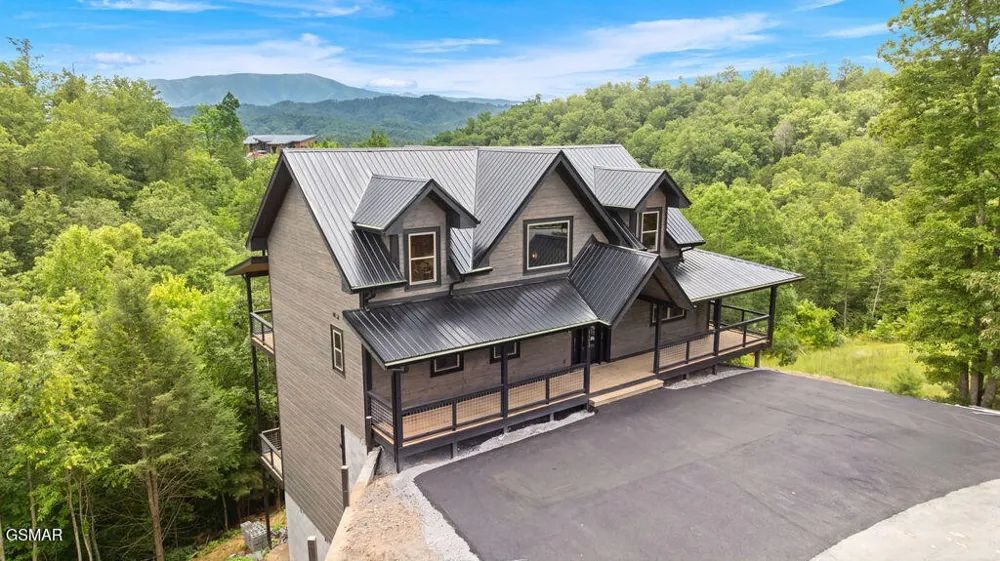 3123 Laughing Pine Lane Sevierville, TN 37862