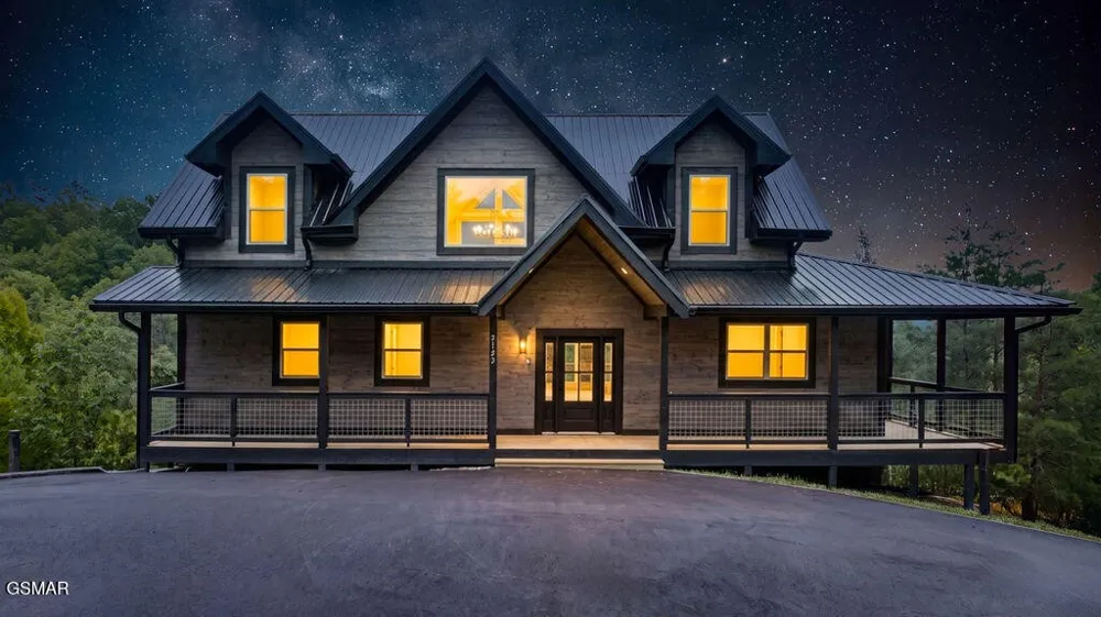 3123 Laughing Pine Lane Sevierville, TN 37862