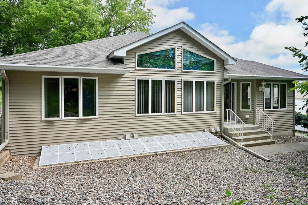68 Whispering Avenue Winona, MN 55987
