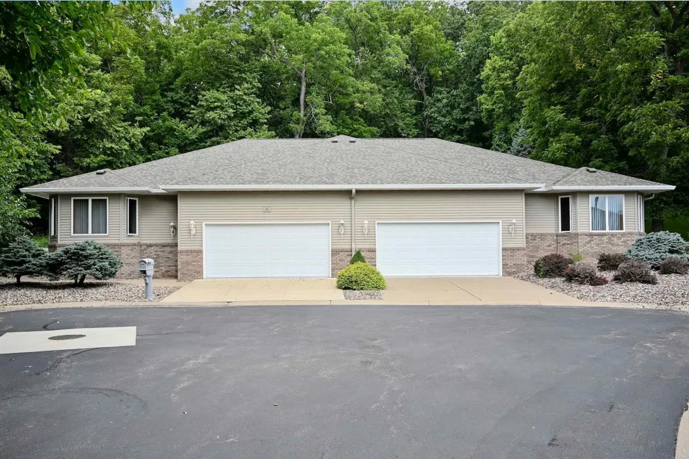 68 Whispering Avenue Winona, MN 55987