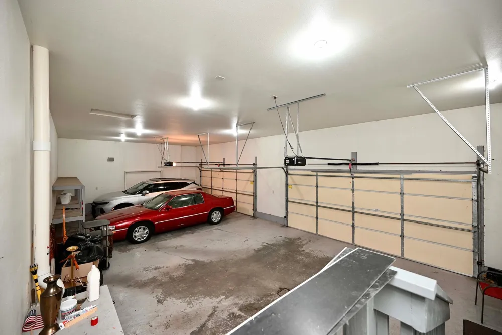 68 Whispering Avenue Winona, MN 55987