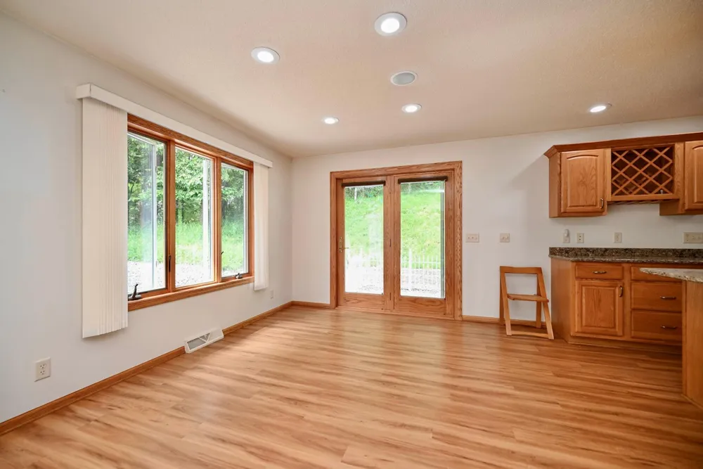 68 Whispering Avenue Winona, MN 55987