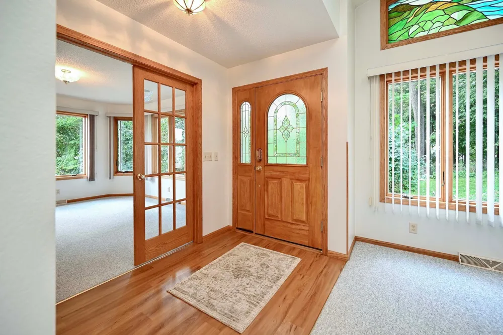 68 Whispering Avenue Winona, MN 55987
