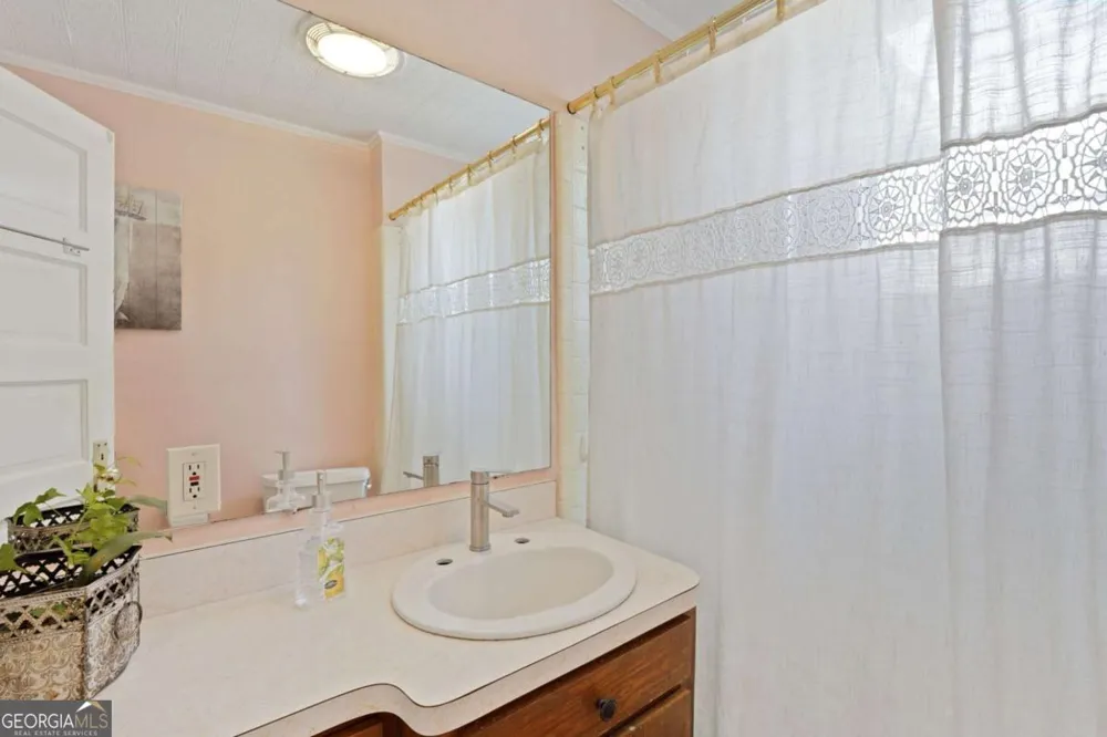 702 E 32Nd ST Savannah, GA 31401