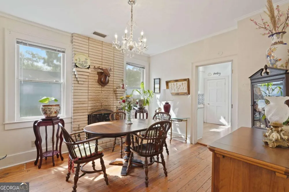 702 E 32Nd ST Savannah, GA 31401