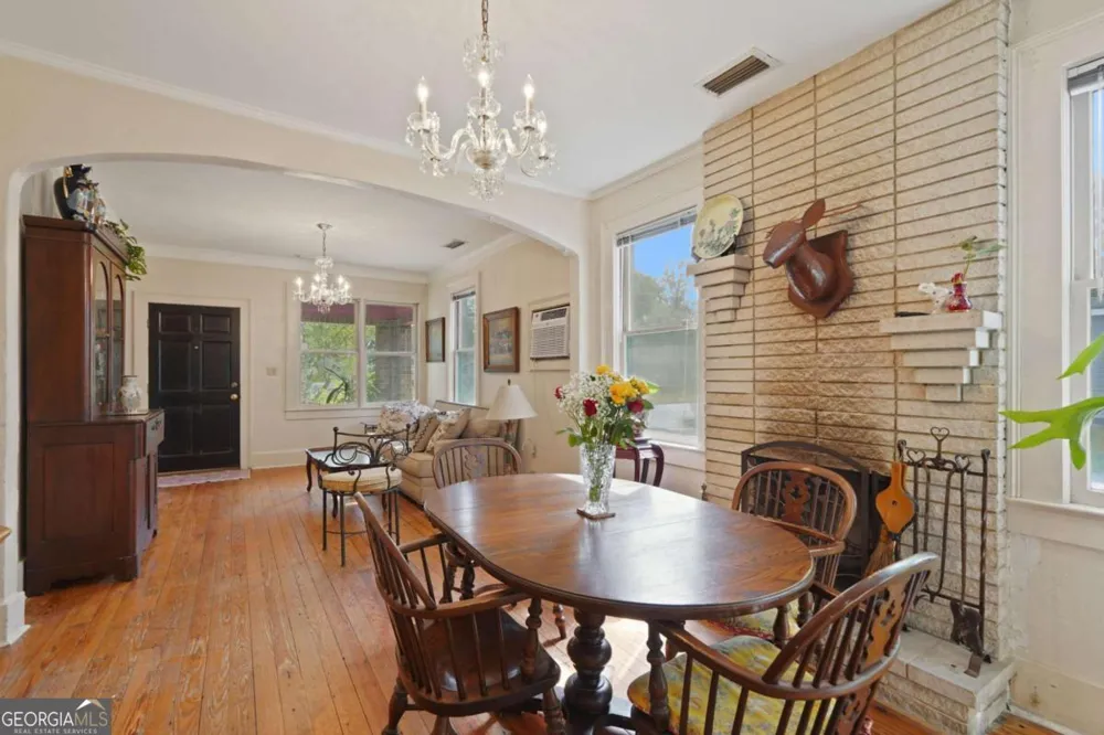 702 E 32Nd ST Savannah, GA 31401