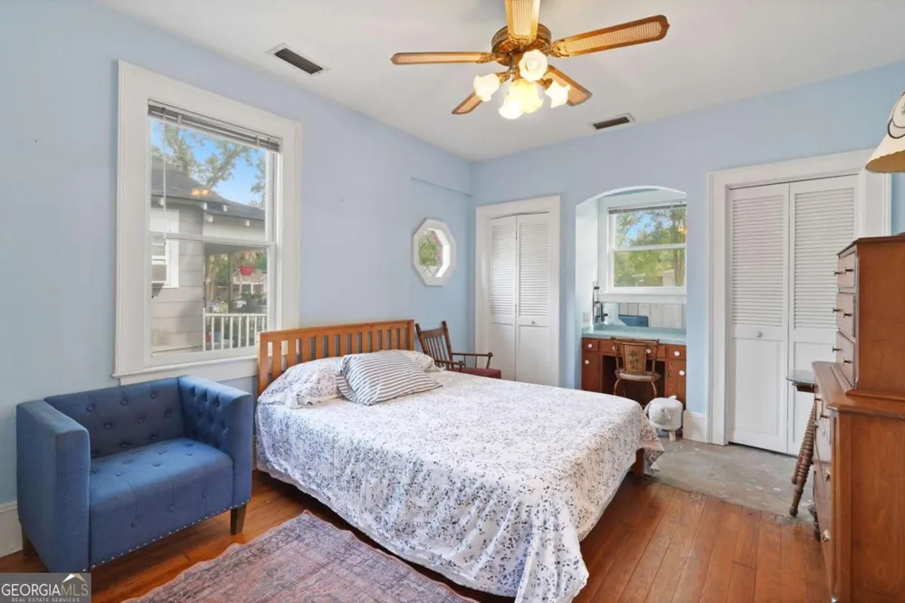 702 E 32Nd ST Savannah, GA 31401