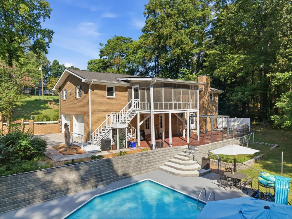 503 Loveman Lane Dalton, GA 30720
