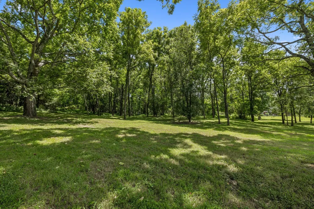 670 Northridge Rd Columbia, TN 38401