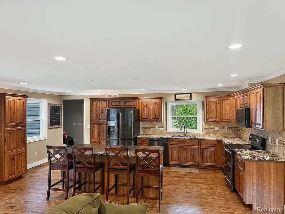 1555 Thompson Road Verona Township, MI 48413