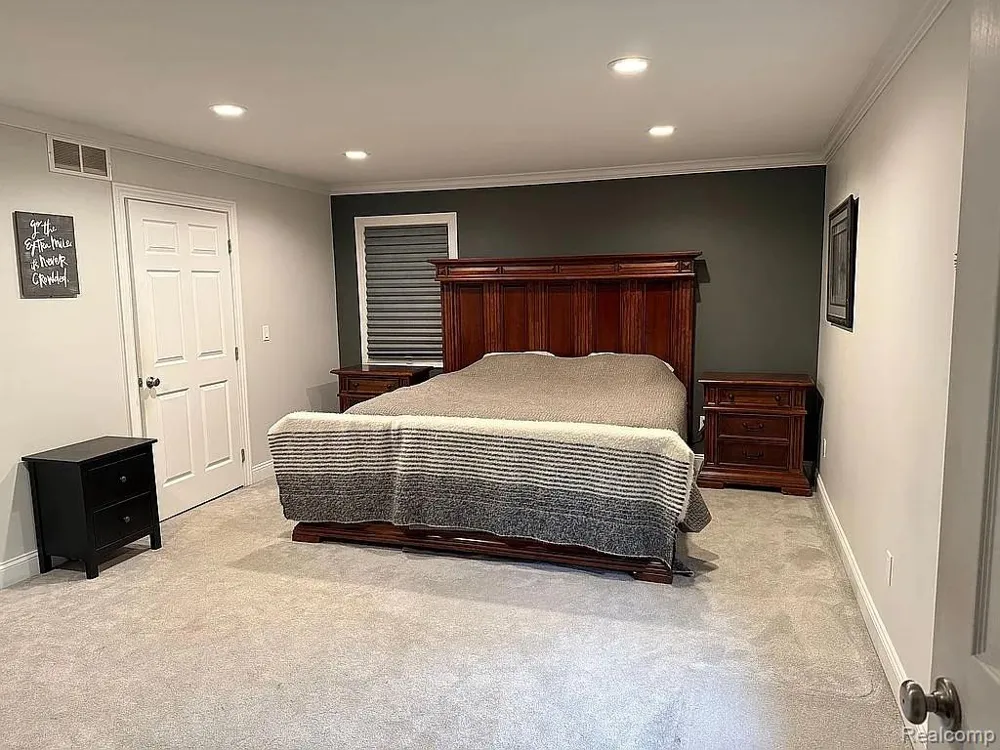 1555 Thompson Road Verona Township, MI 48413