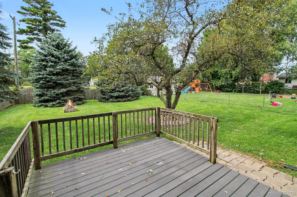 212 S Clark Street Webberville Village, MI 48892