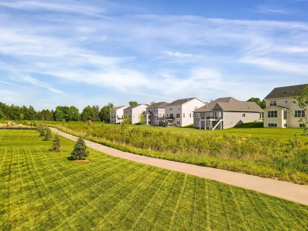 1149 Woods Creek Drive Delano, MN 55328