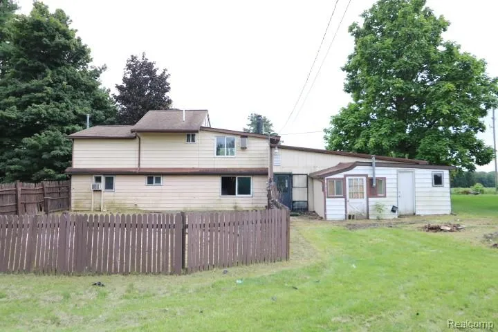 6179 Falkenbury Road Deerfield Township, MI 48461