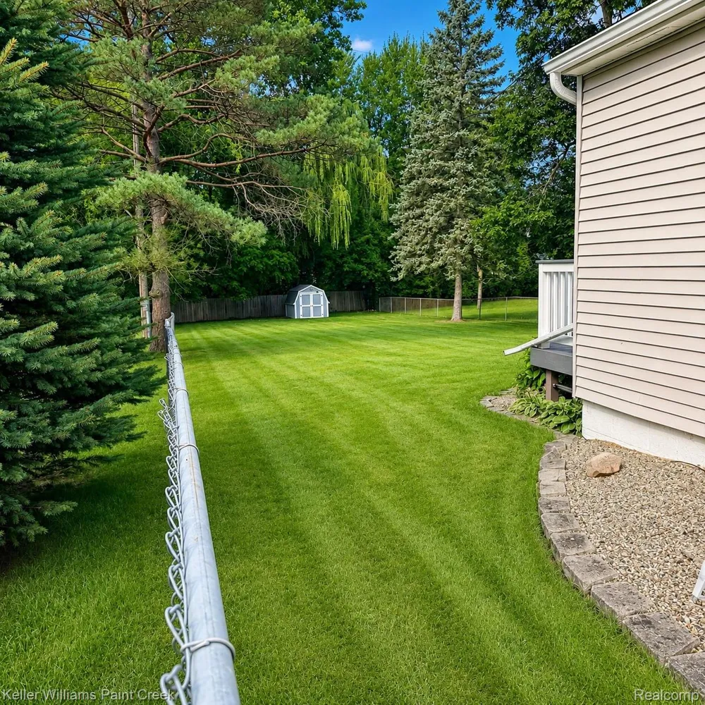 717 Mariday Street Orion Charter Township, MI 48362