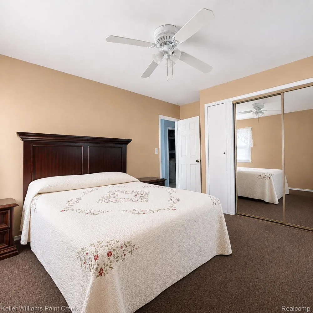 717 Mariday Street Orion Charter Township, MI 48362