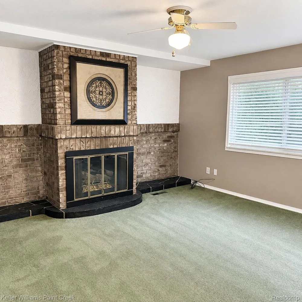 717 Mariday Street Orion Charter Township, MI 48362