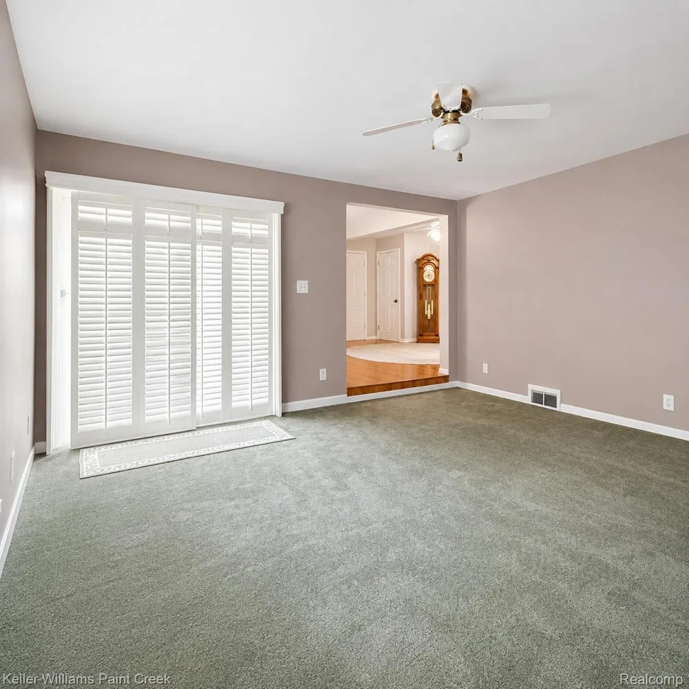 717 Mariday Street Orion Charter Township, MI 48362