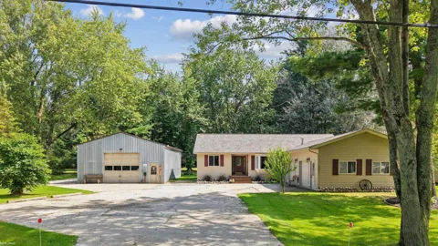 1902 Maple Road