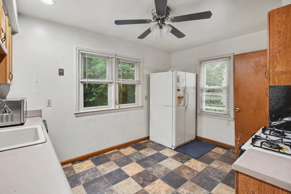 18286 Denby Street Redford Charter Township, MI 48240