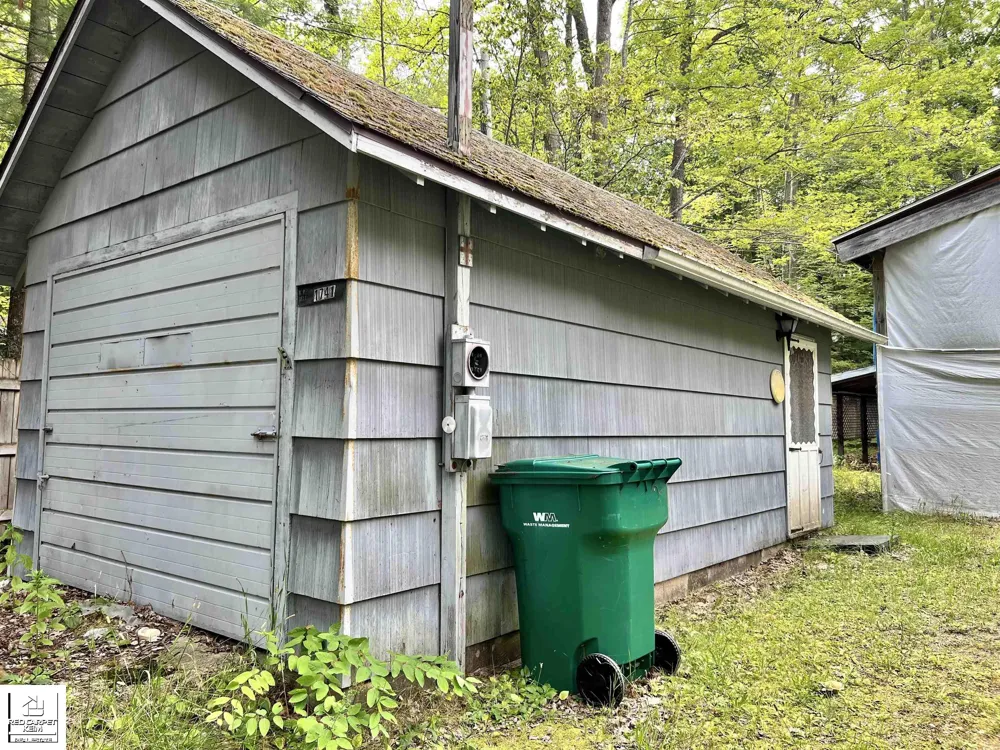 1741 Columbine Street Baldwin Township, MI 48730
