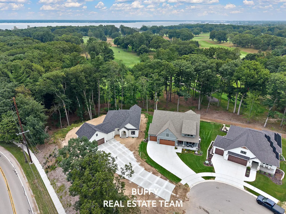 2926 Duneside Circle Muskegon City, MI 49441