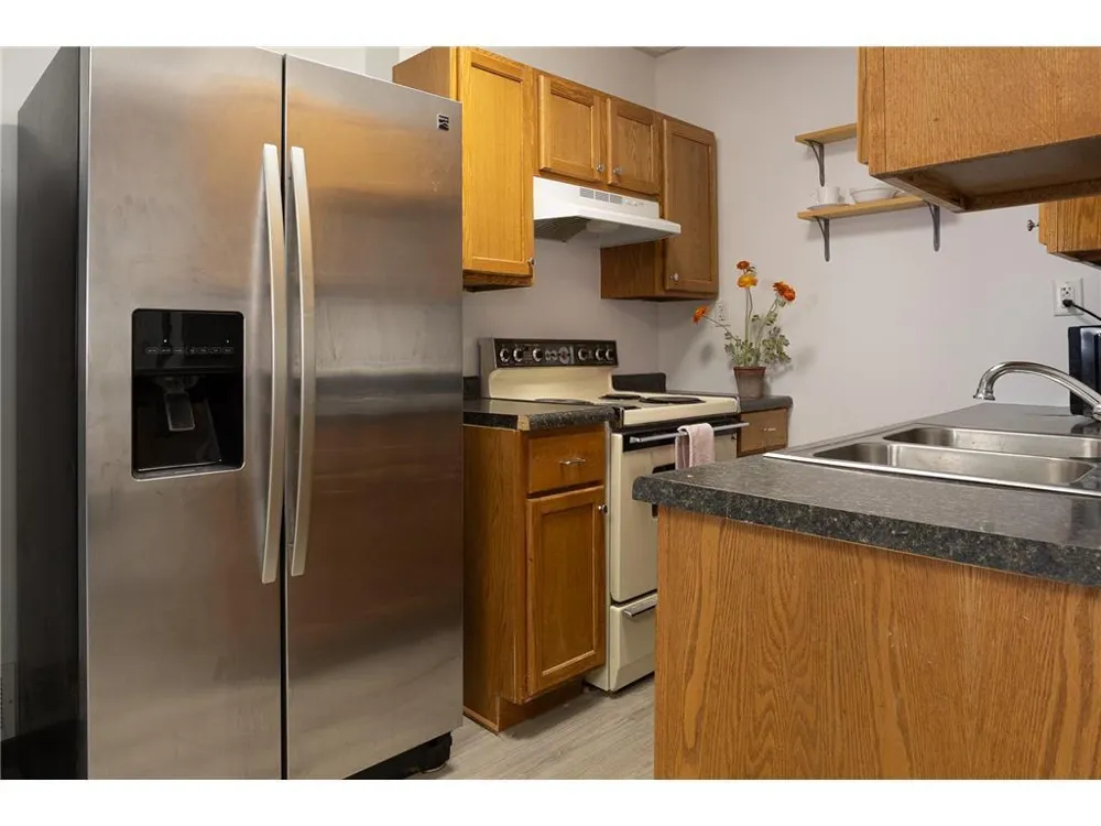 13066 Oakland Parkway Road Merrifield, MN 56465