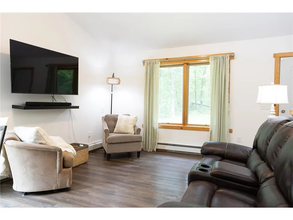 13066 Oakland Parkway Road Merrifield, MN 56465