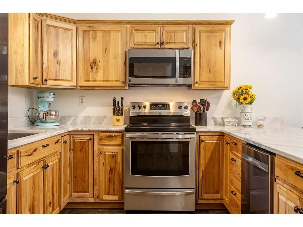 13066 Oakland Parkway Road Merrifield, MN 56465