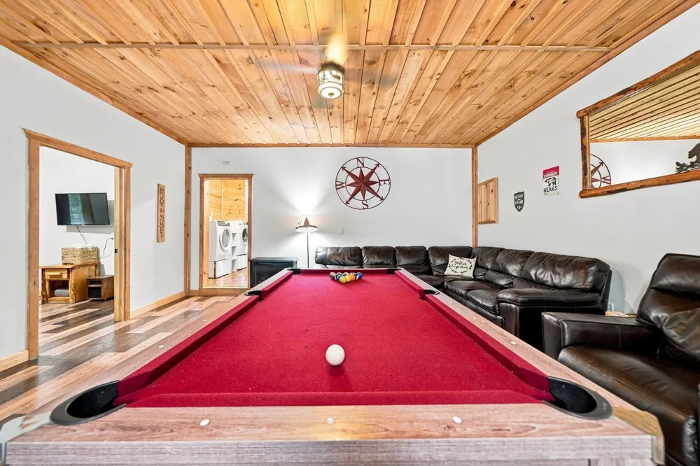 6601 Drake Drive Haring Charter Township, MI 49601