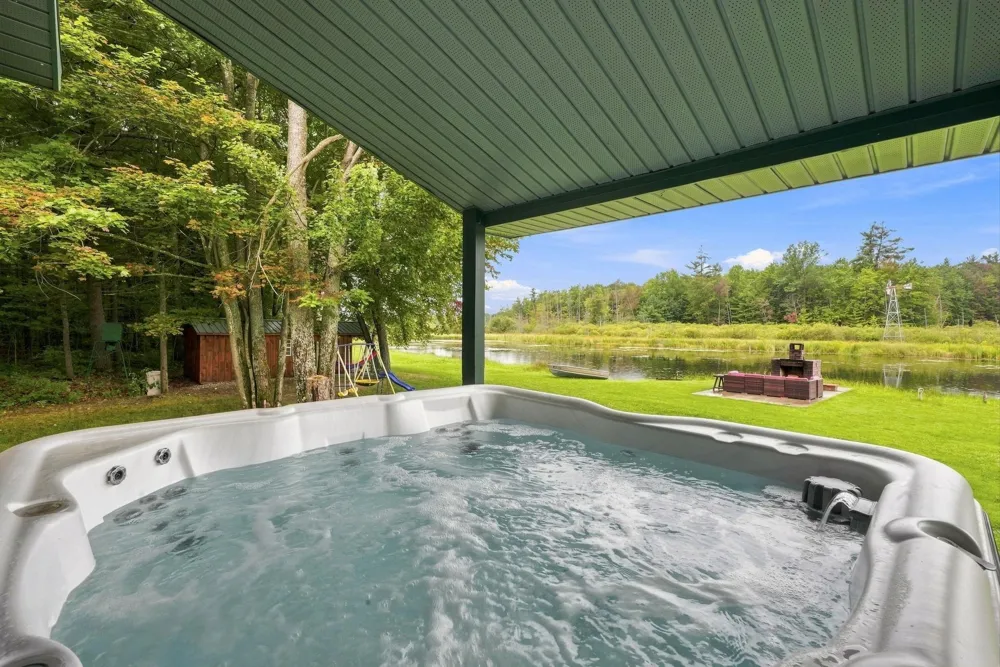 6601 Drake Drive Haring Charter Township, MI 49601
