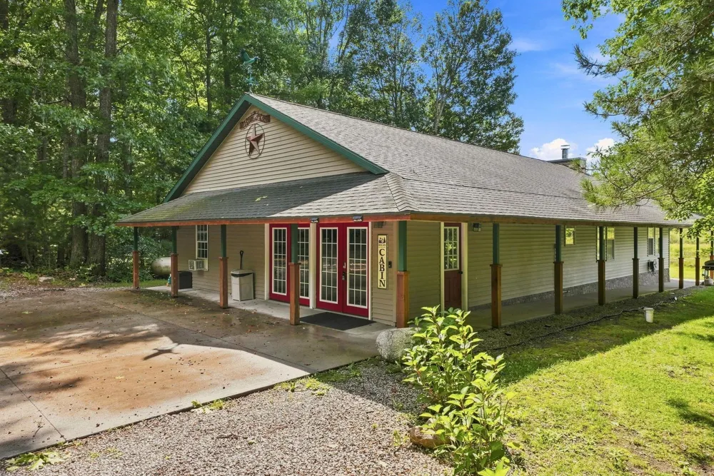 6601 Drake Drive Haring Charter Township, MI 49601