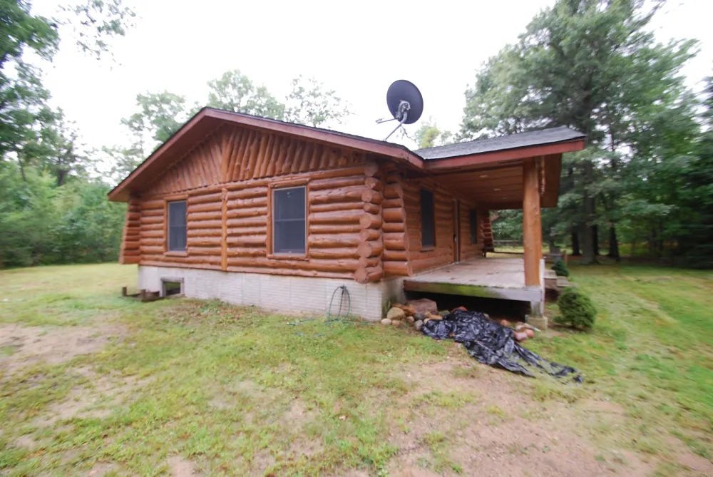 3086 Raymond Gradowski Drive Mills Township, MI 48661