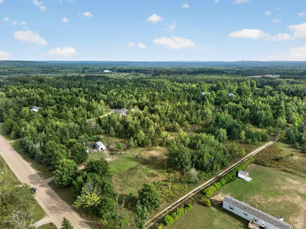 6207 Gonyer Road SW Springfield Township, MI 49633
