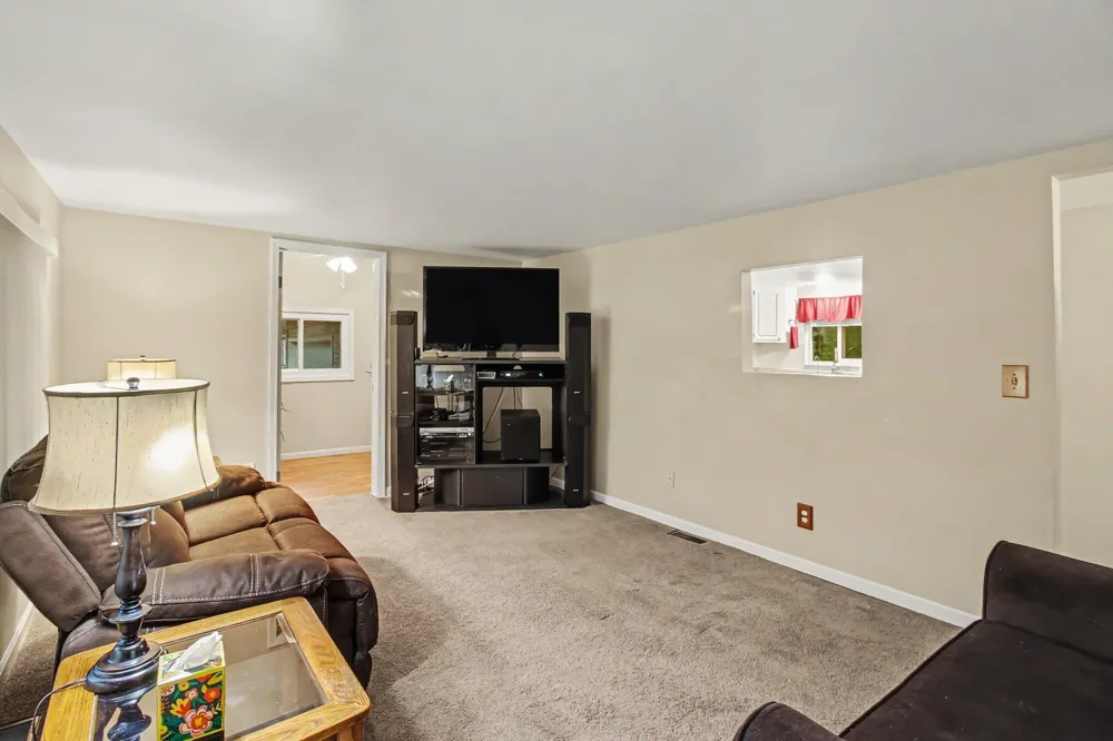 3219 West Street Highland Charter Township, MI 48380