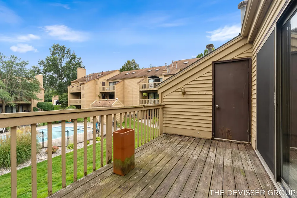 300 Farington Boulevard #3 Holland City, MI 49423