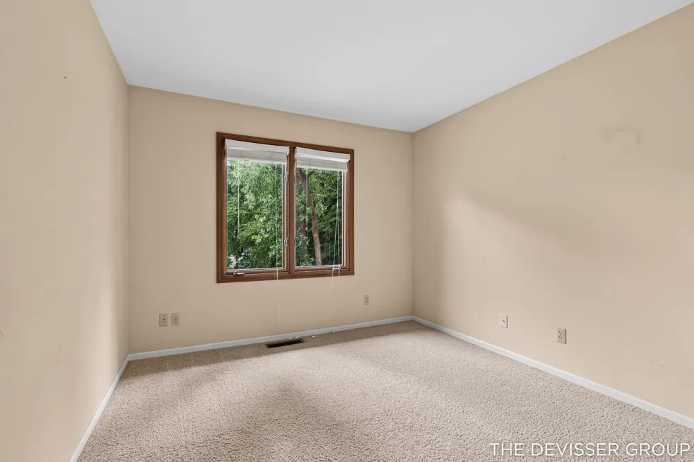 300 Farington Boulevard #3 Holland City, MI 49423