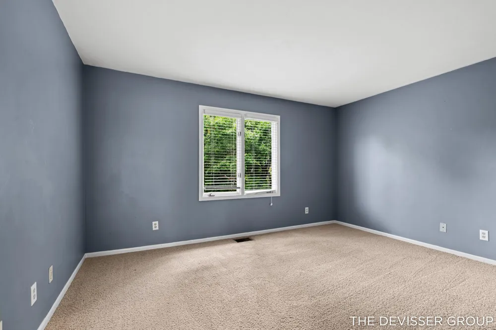300 Farington Boulevard #3 Holland City, MI 49423