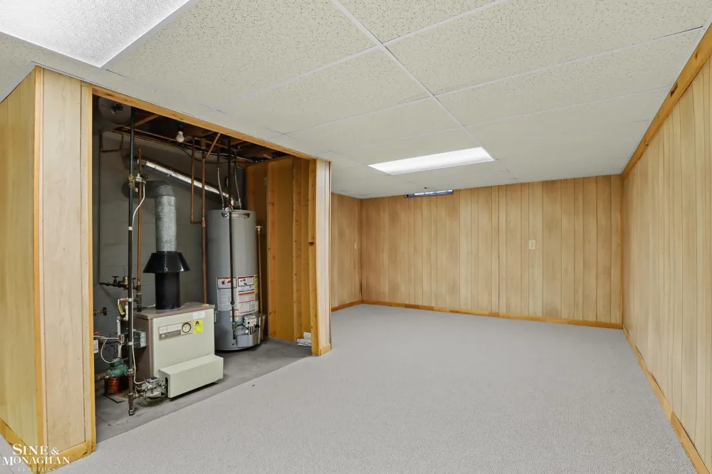 22120 Blackburn St Street St Clair Shores City, MI 48080