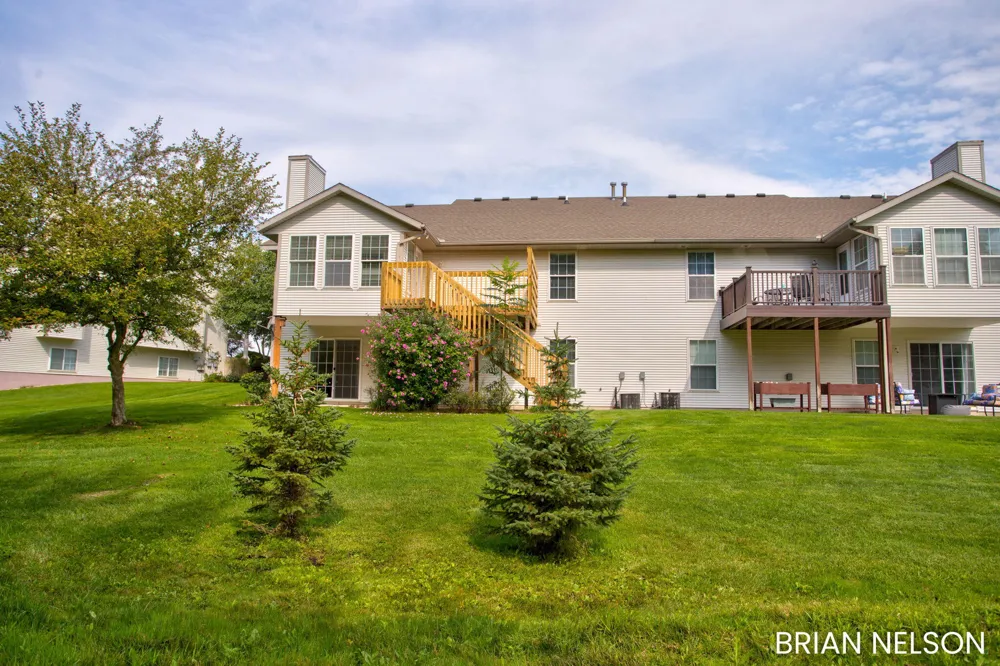 14462 Twin Oaks Street Park Township, MI 49424