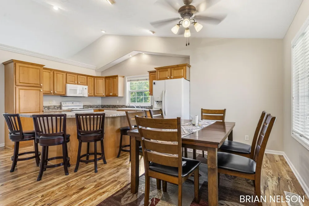 14462 Twin Oaks Street Park Township, MI 49424