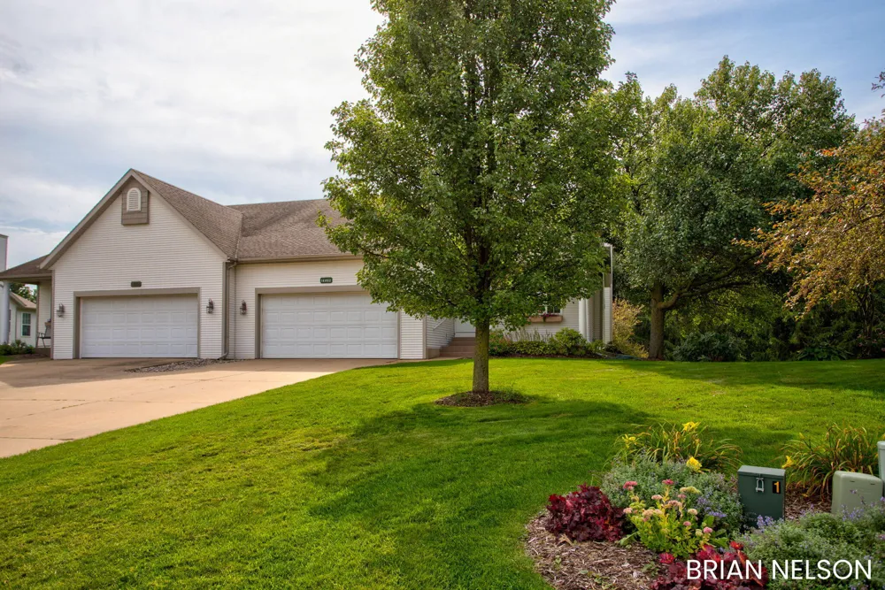 14462 Twin Oaks Street Park Township, MI 49424