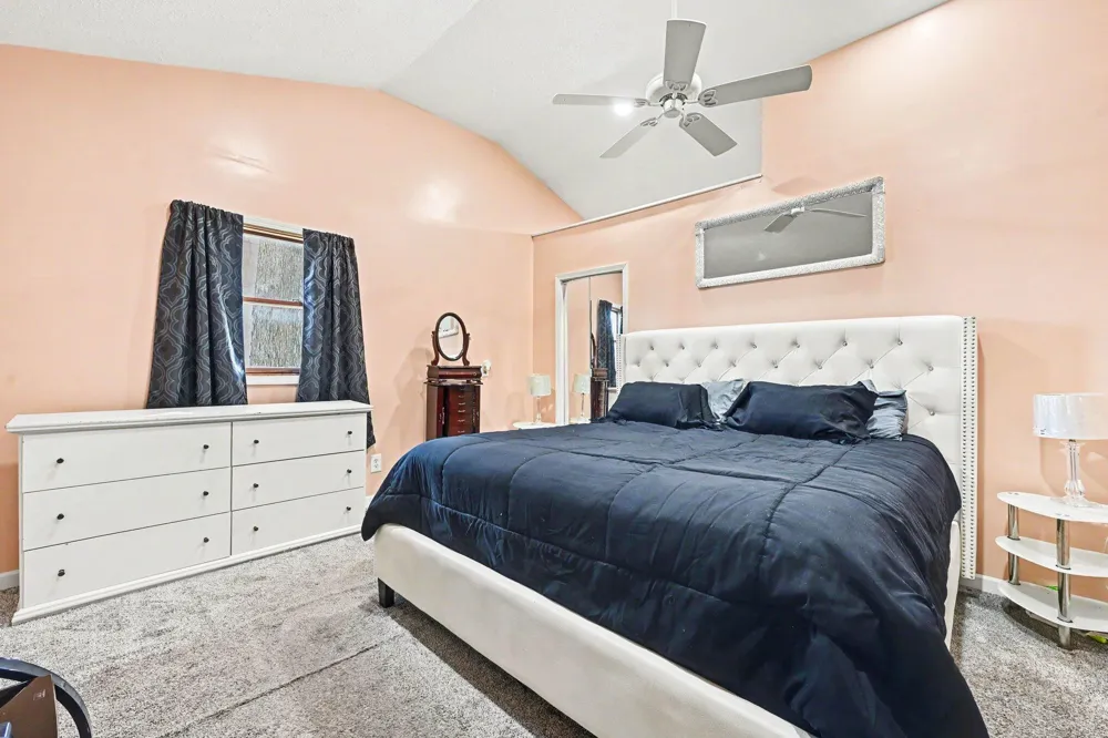 48164 70th Avenue Lawrence Township, MI 49045