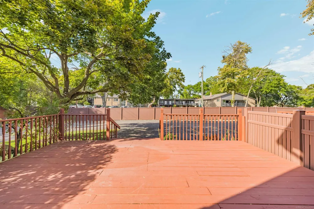 3551 Crooks Road Royal Oak City, MI 48073