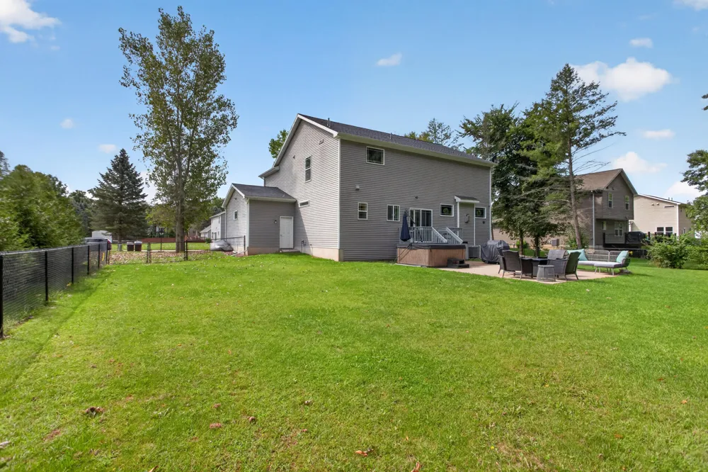 5168 Stone River Road Blackman Charter Township, MI 49201