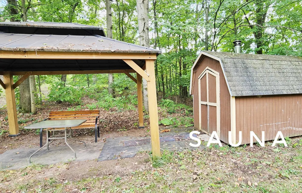 9557 E Anthony Road Logan Township, MI 49402